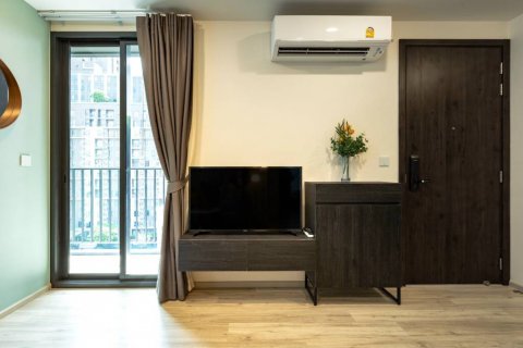 Condo in Huai Khwang, Bangkok, Thailand, 2 bedrooms  № 121139 - photo 7