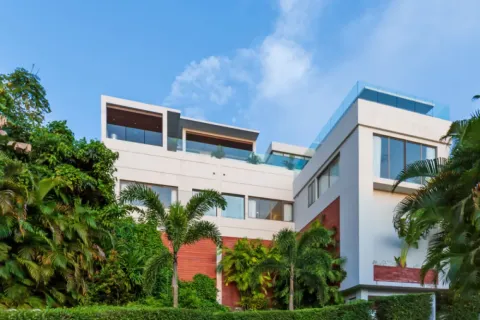 Villa in Phuket, Thailand 6 bedrooms № 107570 - photo 8