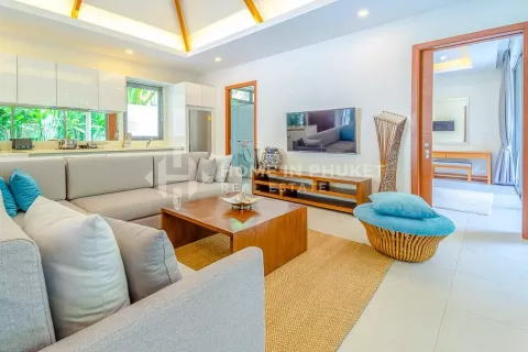 House in Rawai, Thailand 3 bedrooms № 131108 - photo 4