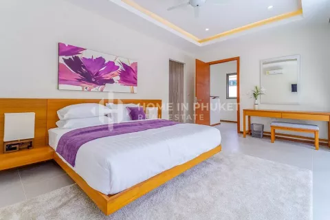 House in Rawai, Thailand 3 bedrooms № 131108 - photo 16