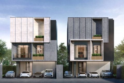 House in Bangkok, Thailand 4 bedrooms № 101955 - photo 1