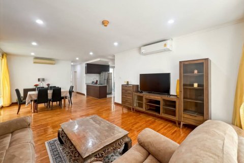 Кондоминиум с 3 спальнями в Хуа Хине, Таиланд № 124527 - фото 8