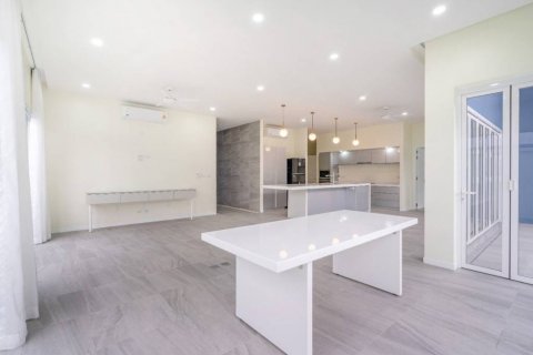 Villa à Bang Tao, Thaïlande 3 chambres № 132772 - photo 7