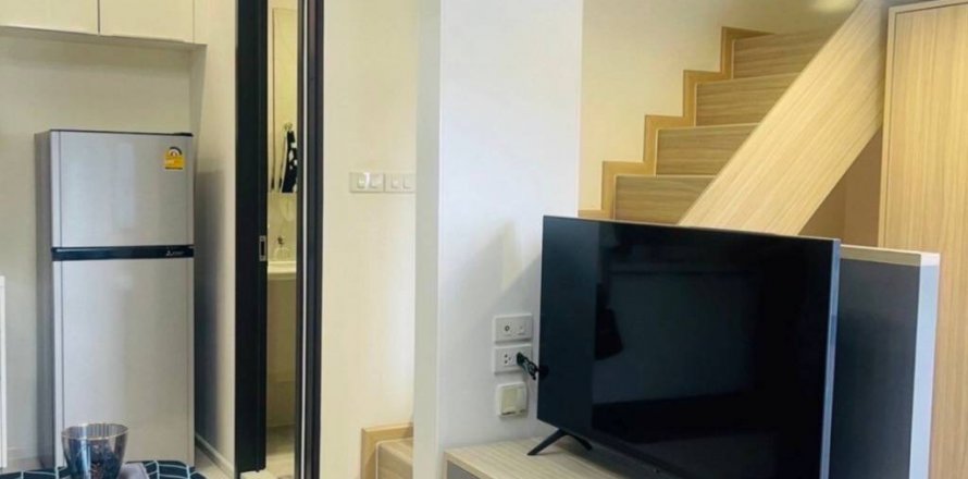 Дуплекс в Бангкоке, Таиланд с 1 спальней  № 101643