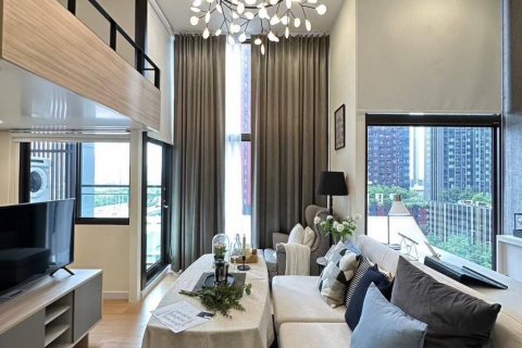 Лофт в Бангкоке, Таиланд с 1 спальней  № 101645 - фото 1