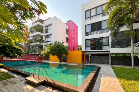 Кондоминиум с 3 спальнями в Хуа Хине, Таиланд № 132699 - фото 1