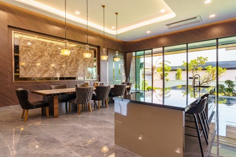 Дом в Паттайе, Таиланд с 6 спальнями  № 78856 - фото 14