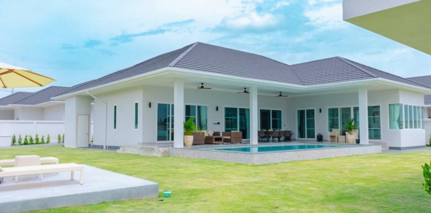 Villa in Hua Hin, Thailand 3 bedrooms № 86602