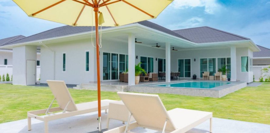 Вилла в Хуа Хине, Таиланд с 3 спальнями  № 86604