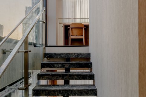 Condo in Bangkok, Thailand, 2 bedrooms  № 143250 - photo 7