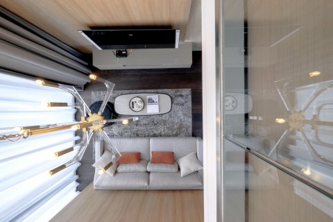 Condo in Bangkok, Thailand, 2 bedrooms  № 143250 - photo 3