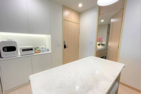 Кондоминиум с 3 спальнями в Бангкоке, Таиланд № 86487 - фото 2