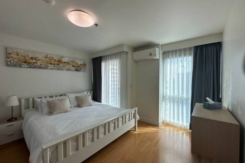 Кондоминиум с 3 спальнями в Бангкоке, Таиланд № 86487 - фото 7