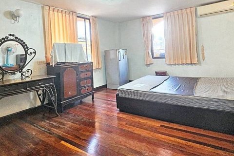 Commercial property in Pattaya, Thailand 672 sq.m. № 86483 - photo 4