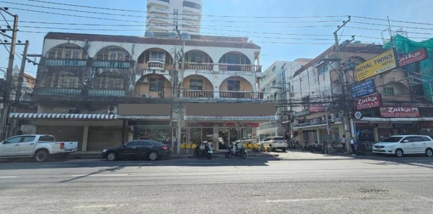 Commercial property in Pattaya, Thailand 672 sq.m. № 86483