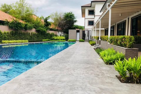 Villa in Hua Hin, Thailand 2 bedrooms № 144601 - photo 1