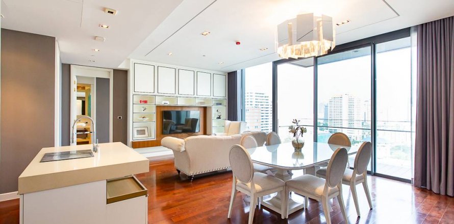 Кондоминиум с 2 спальнями в Бангкоке, Таиланд № 143206