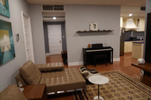 Кондоминиум с 3 спальнями в Бангкоке, Таиланд № 143210 - фото 4