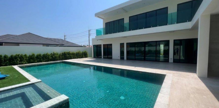 Вилла в Хуа Хине, Таиланд с 4 спальнями  № 119851