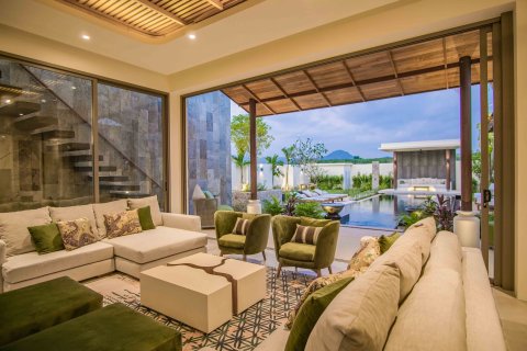 Вилла в Пхукете, Таиланд с 4 спальнями  № 125584 - фото 11