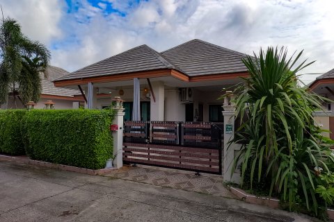 Вилла в Паттайе, Таиланд с 2 спальнями  № 130445 - фото 2