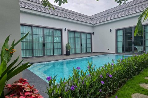 Villa à Pattaya, Thaïlande 3 chambres № 130442 - photo 1