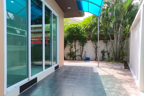 Вилла в Паттайе, Таиланд с 3 спальнями  № 130446 - фото 5