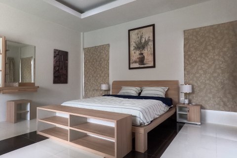 Villa in Pattaya, Thailand 3 bedrooms № 130446 - photo 9