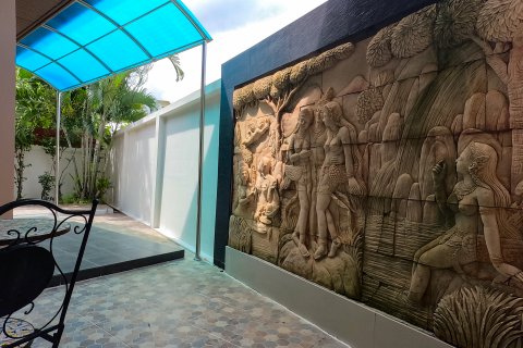 Villa in Pattaya, Thailand 3 bedrooms № 130446 - photo 14