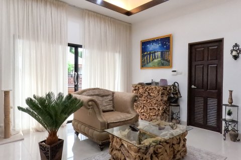 Вилла в Паттайе, Таиланд с 3 спальнями № 130444 - фото 6