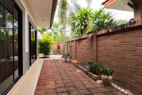 Вилла в Паттайе, Таиланд с 3 спальнями № 130444 - фото 3