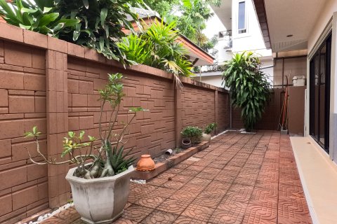 Вилла в Паттайе, Таиланд с 3 спальнями № 130444 - фото 25