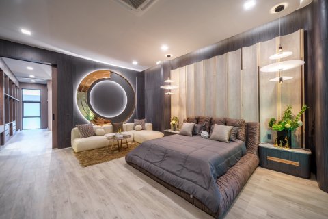 Villa in Pattaya, Thailand 6 Schlafzimmer № 130443 - Foto 9