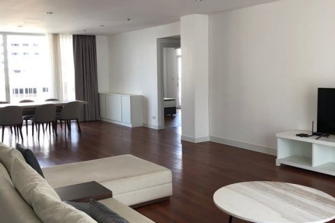 Condo à Watthana, Bangkok, Thaïlande, 4 chambres  № 124027 - photo 9