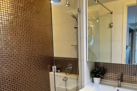 Кондоминиум с 2 спальнями в Ратчатхеви, Бангкок, Таиланд № 124028 - фото 3