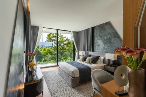 Villa in Phuket, Thailand 4 bedrooms № 107173 - photo 3