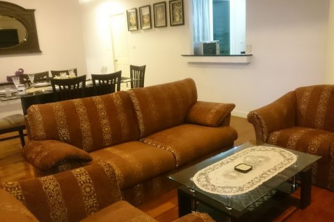 Кондоминиум с 2 спальнями в Бангкоке, Таиланд № 144104 - фото 1