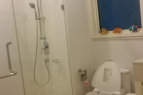 Кондоминиум с 2 спальнями в Бангкоке, Таиланд № 144104 - фото 13