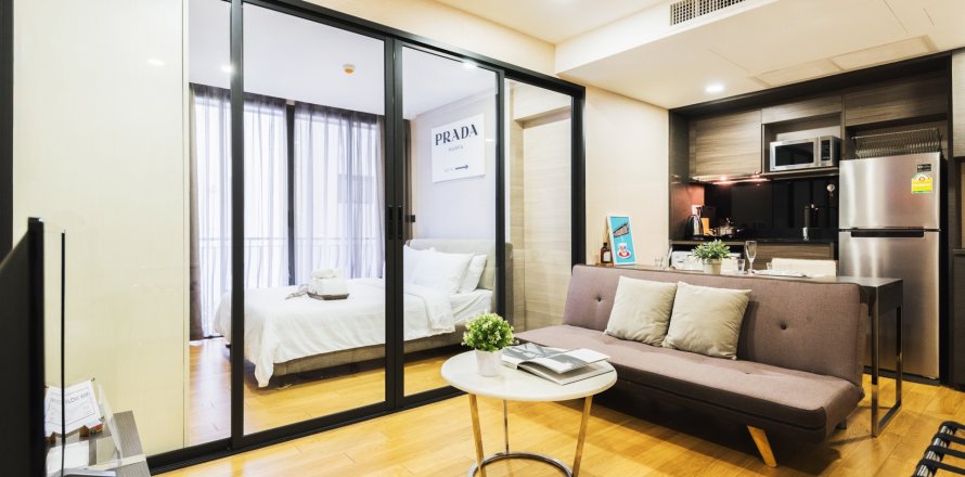 Condo in Bangkok, Thailand, 1 bedroom  № 143970