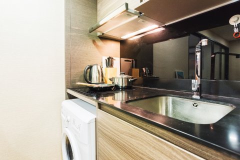 Condo in Bangkok, Thailand, 1 bedroom  № 143970 - photo 6