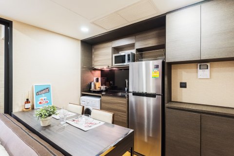 Condo in Bangkok, Thailand, 1 bedroom  № 143970 - photo 5