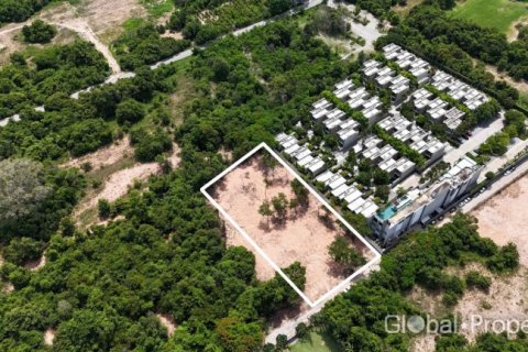 Земельный участок в Паттайе, Таиланд  № 132309 - фото 3