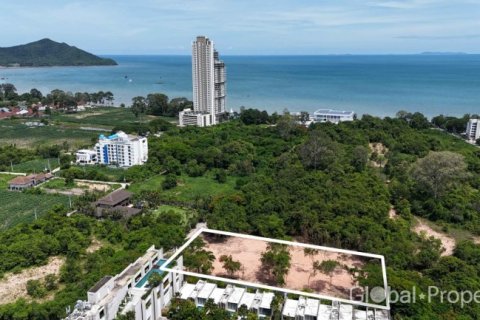 Земельный участок в Паттайе, Таиланд  № 132309 - фото 2