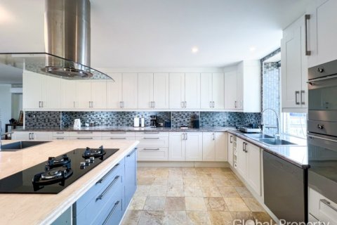 Кондоминиум с 5 спальнями в Паттайе, Таиланд № 132307 - фото 13