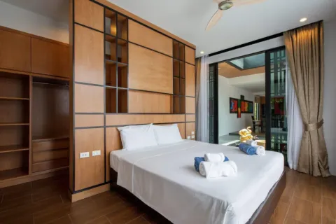 Villa in Phuket, Thailand 3 bedrooms № 107200 - photo 9