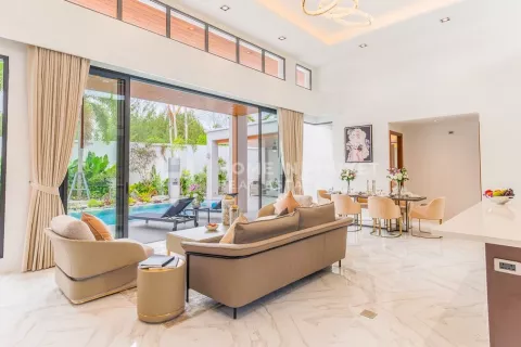 Maison à Bang Tao, Thaïlande 4 chambres № 131258 - photo 5