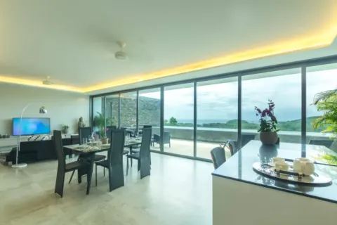 Apartment in Phuket, Thailand 2 bedrooms № 107073 - photo 4