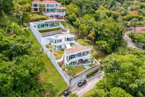 Дом в Чалонге, Таиланд с 6 спальнями  № 132049 - фото 1