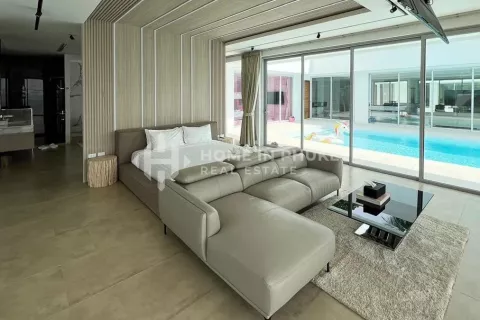 Дом в Кате, Таиланд с 8 спальнями  № 132046 - фото 16