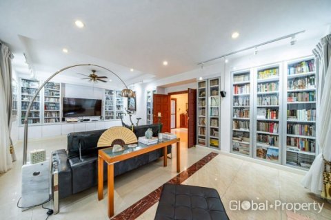 Дом в Паттайе, Таиланд с 6 спальнями № 144238 - фото 12